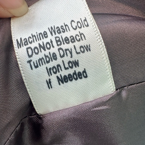 Chic Brown Textured Cape with Satin Tie Size S - Picture 5 of 8